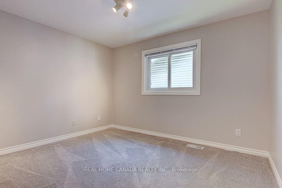Photo 18 of 2197 Dunedin Road, Oakville, Ford — HOMEH