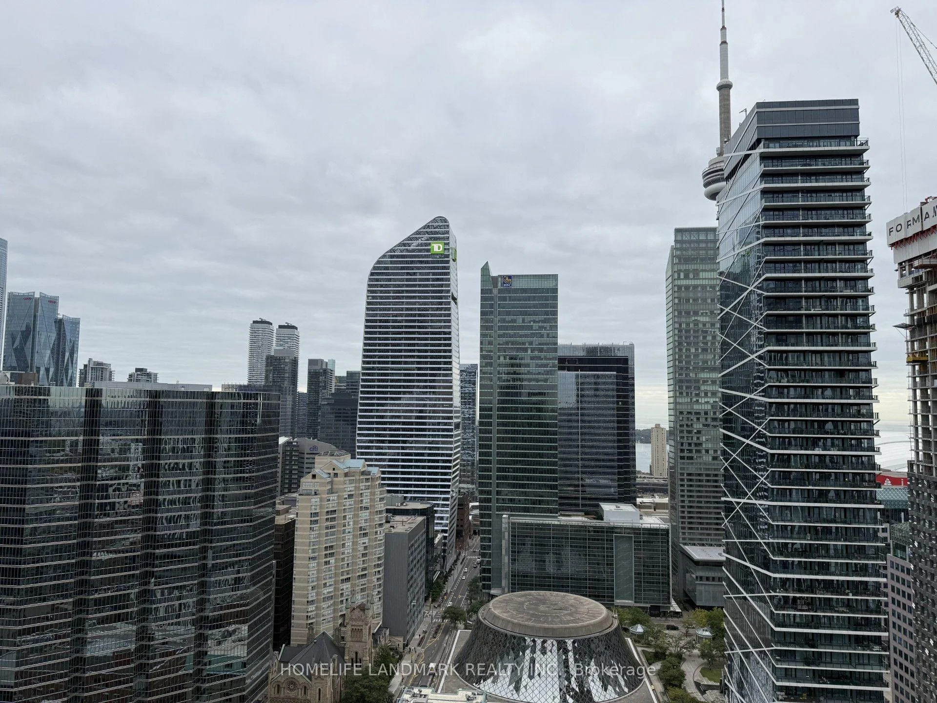 Photo 24 of Unit 3303, 126 Simcoe Street, Toronto, Waterfront Communities — HOMEH
