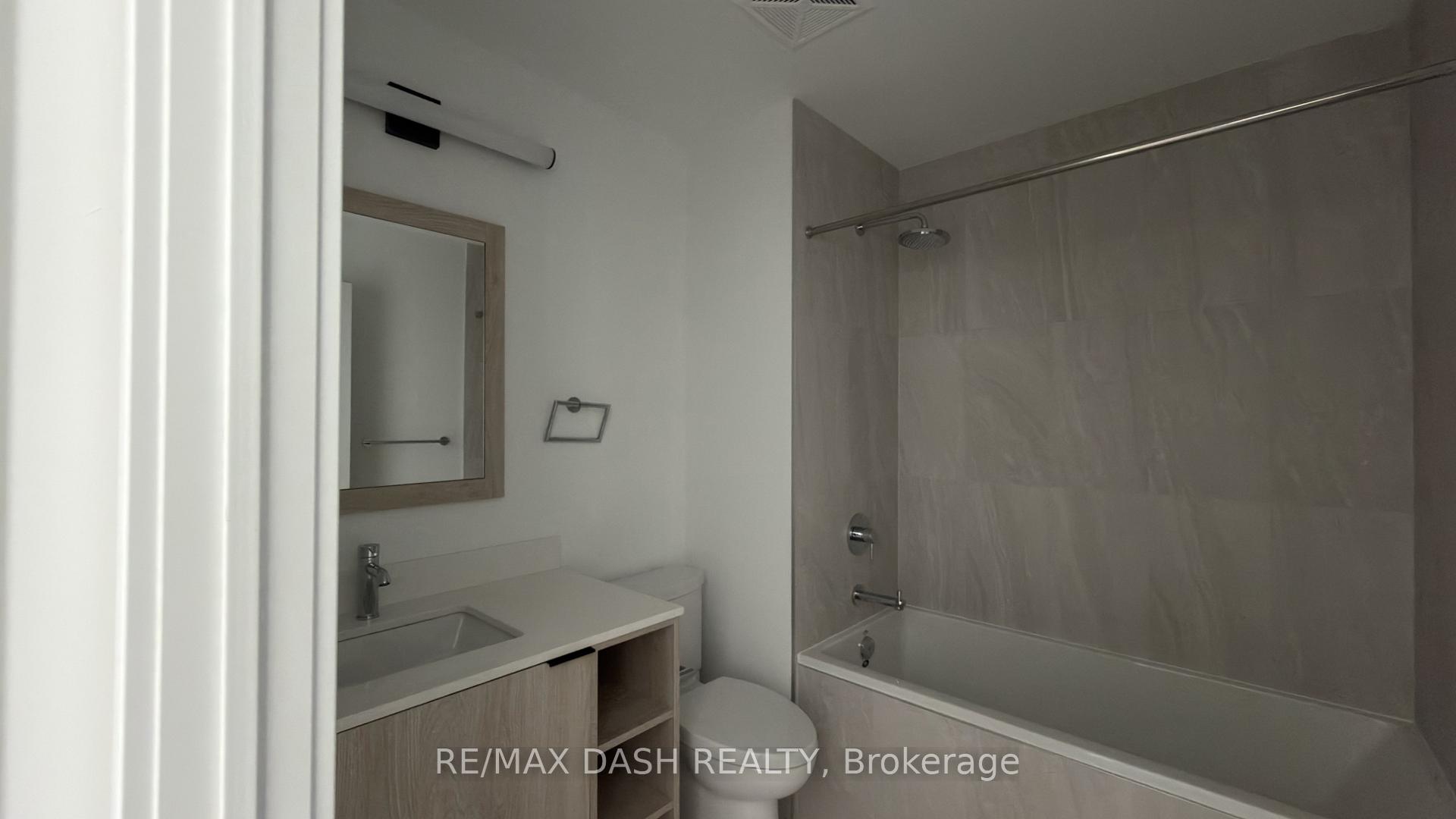 Photo 11 of Unit 627, 1007 The Queensway Avenue, Etobicoke, Islington-City Centre West — HOMEH