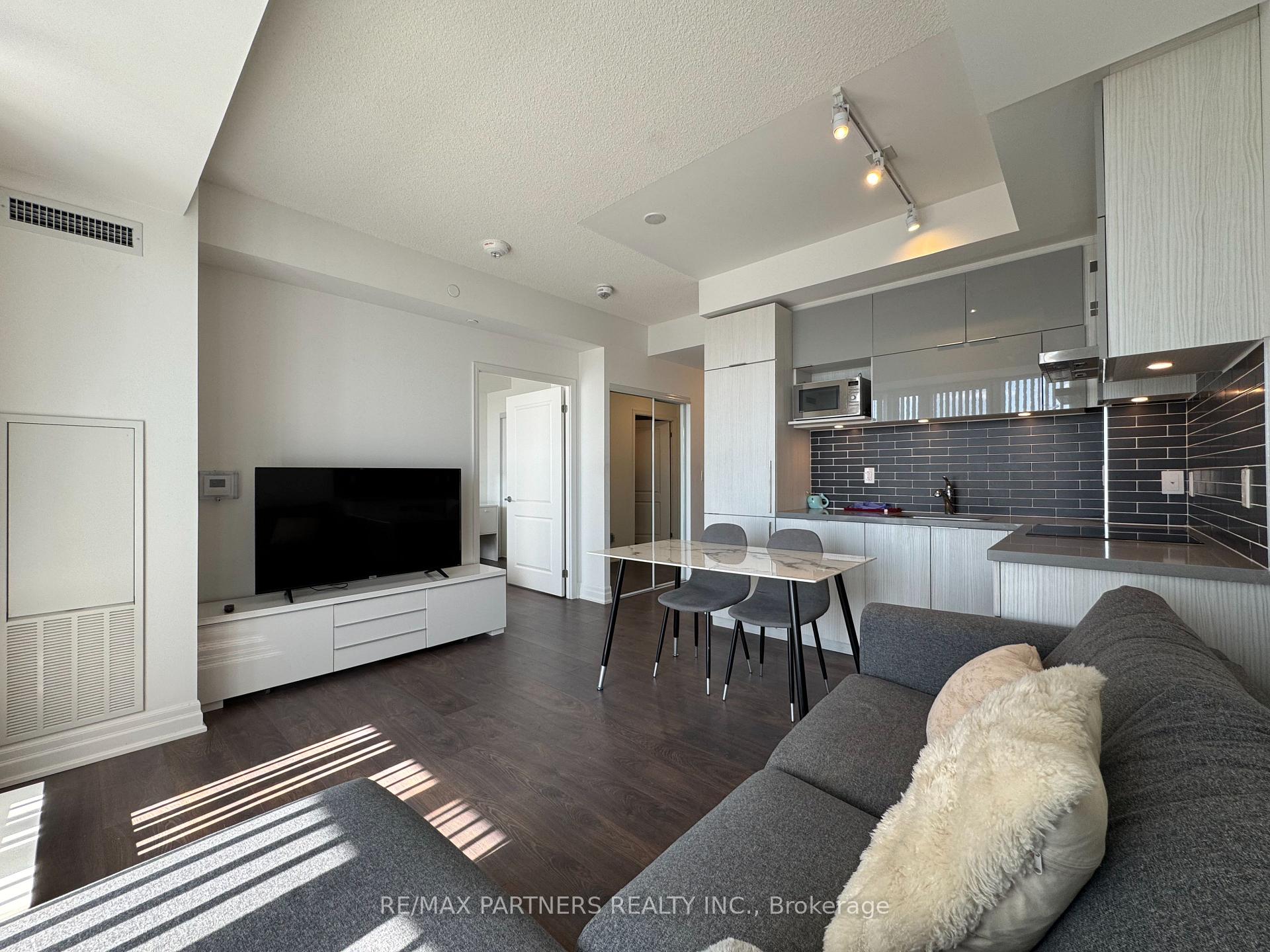 Photo 8 of Unit 1313a, 10 rouge valley Drive W, Markham, Unionville — HOMEH