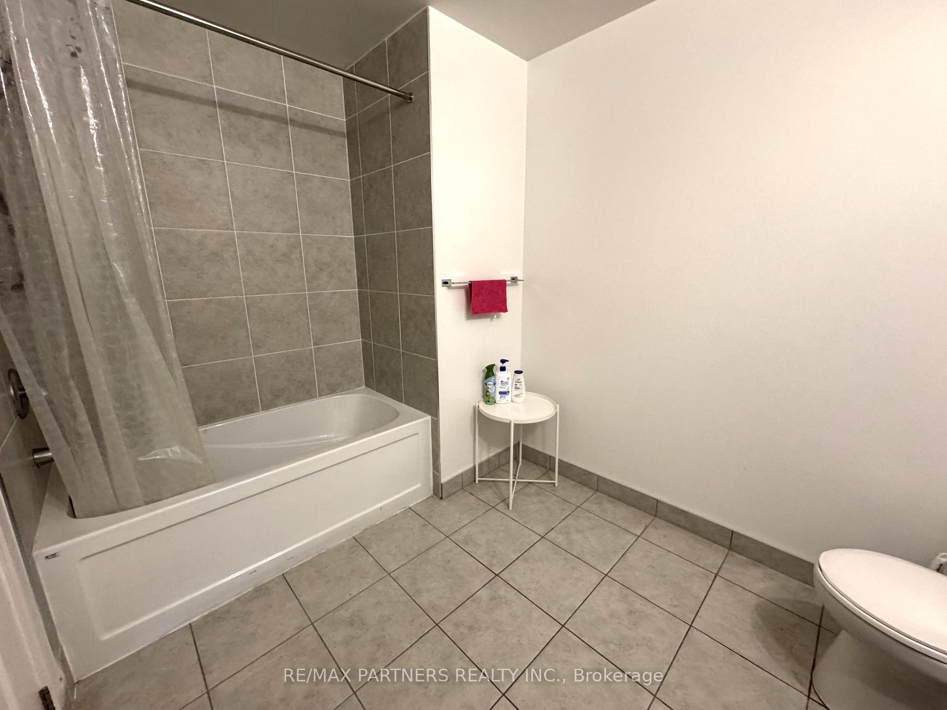 Photo 13 of Unit 1313a, 10 rouge valley Drive W, Markham, Unionville — HOMEH