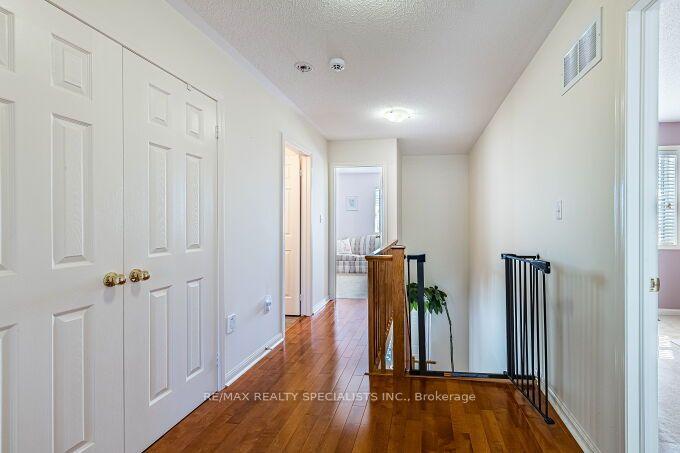 Photo 22 of 154 Valleyway Drive, Brampton, Credit Valley — HOMEH