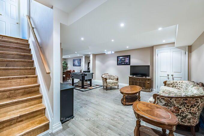 Photo 41 of 154 Valleyway Drive, Brampton, Credit Valley — HOMEH