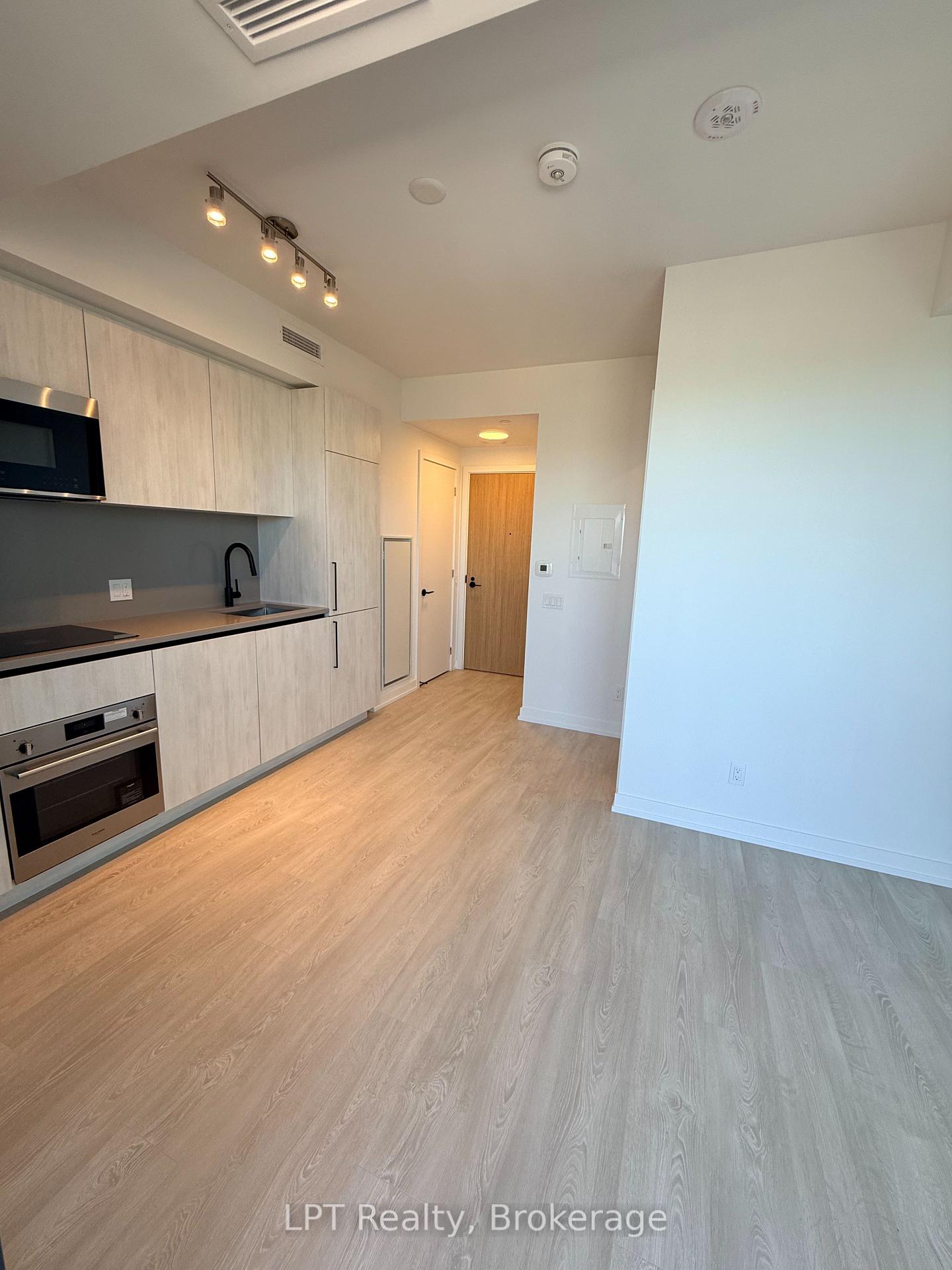 Photo 7 of Unit 2409, 35 Parliament Street, Toronto, Waterfront Communities — HOMEH