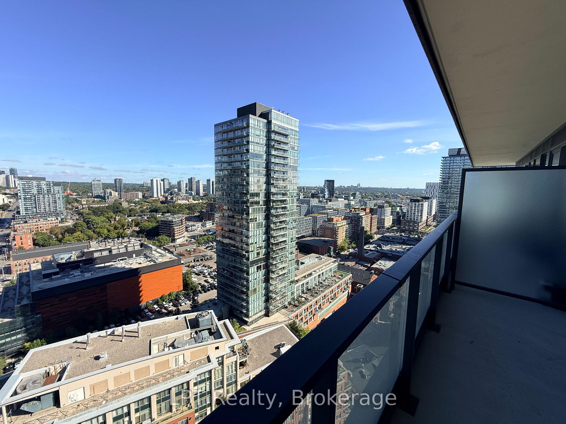 Photo 10 of Unit 2409, 35 Parliament Street, Toronto, Waterfront Communities — HOMEH
