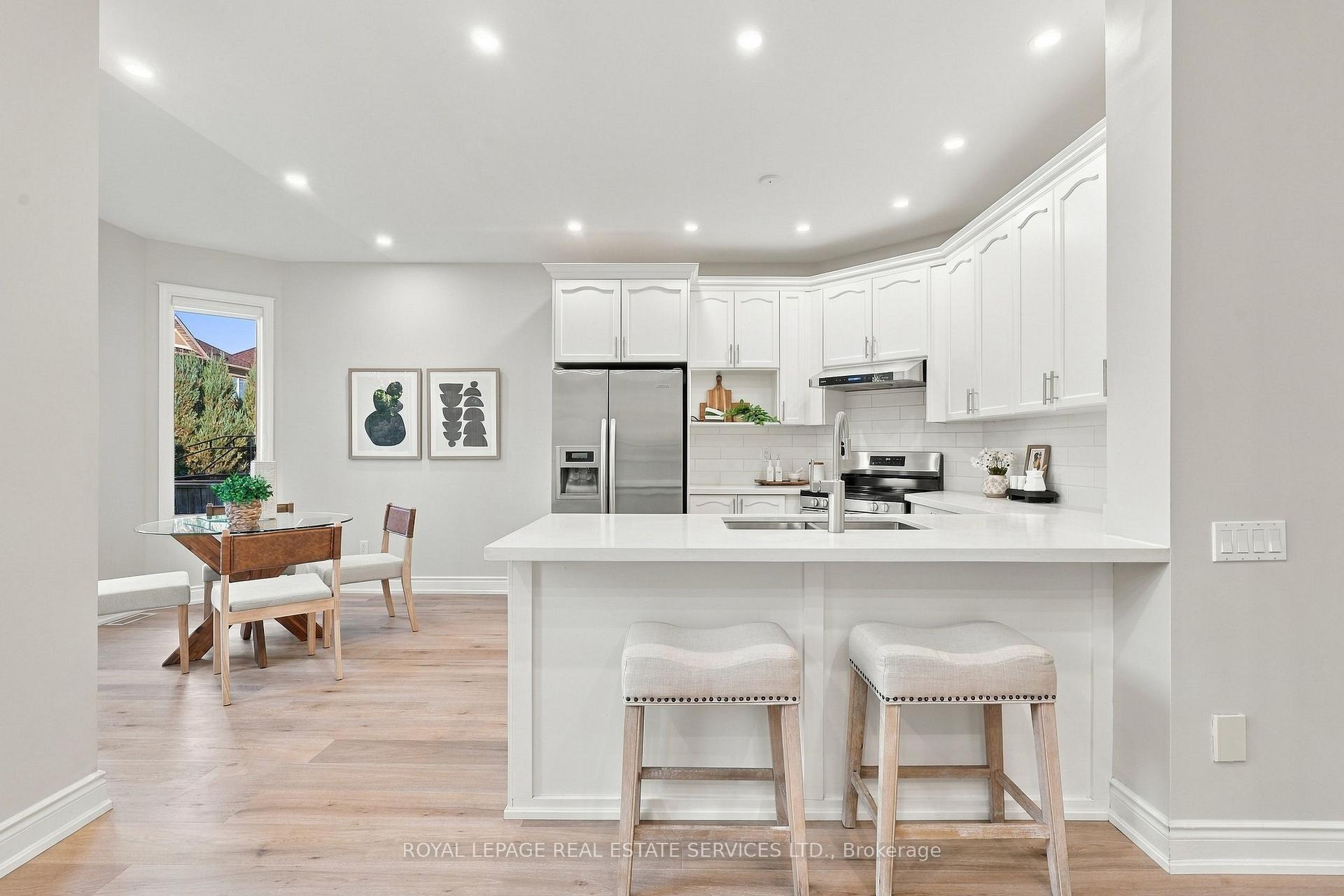 Photo 14 of 3396 Hayhurst Crescent, Oakville, Bronte — HOMEH