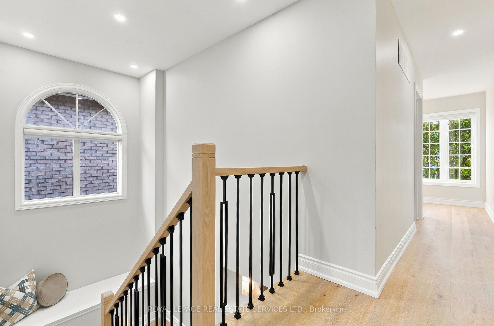 Photo 21 of 3396 Hayhurst Crescent, Oakville, Bronte — HOMEH