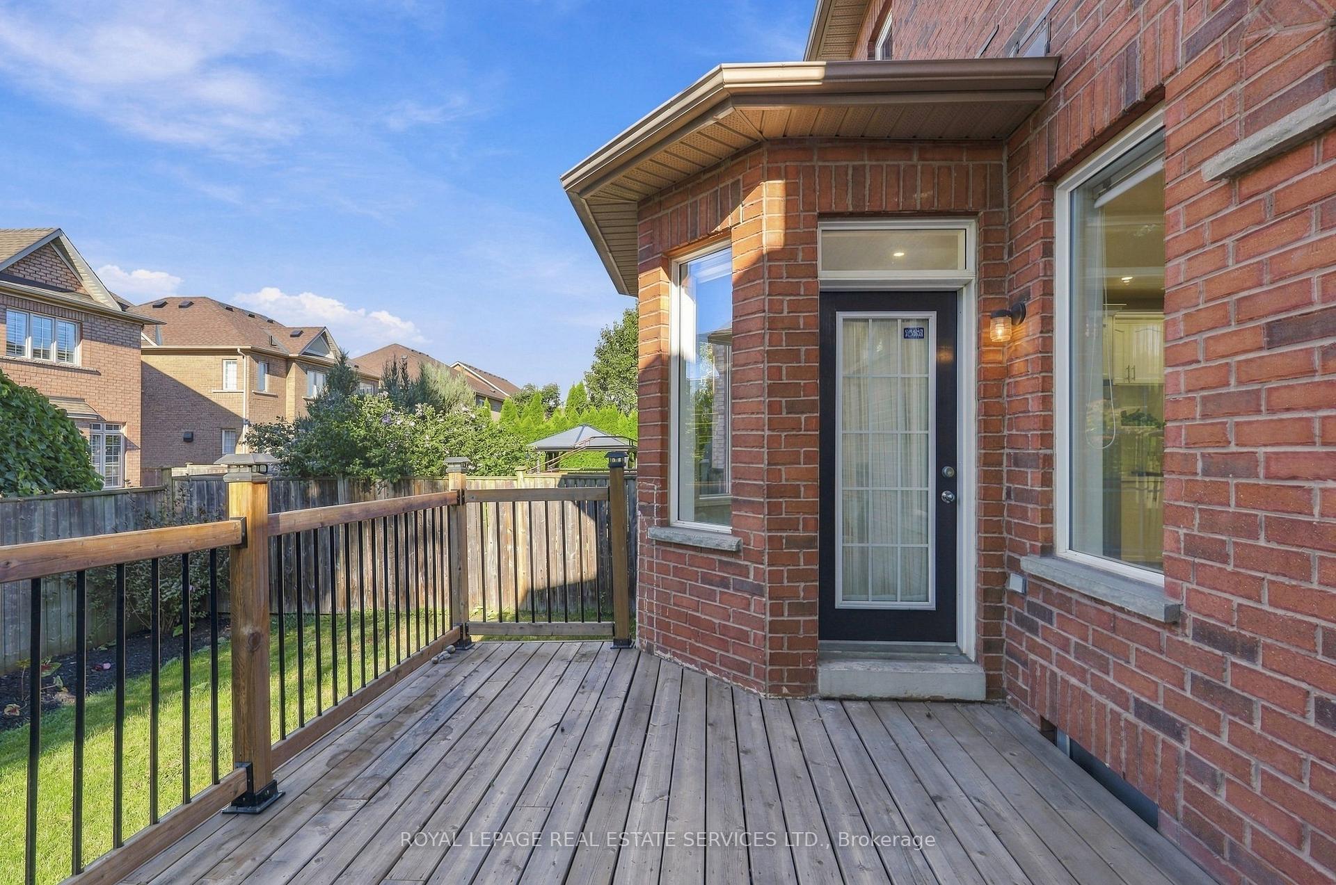 Photo 25 of 3396 Hayhurst Crescent, Oakville, Bronte — HOMEH