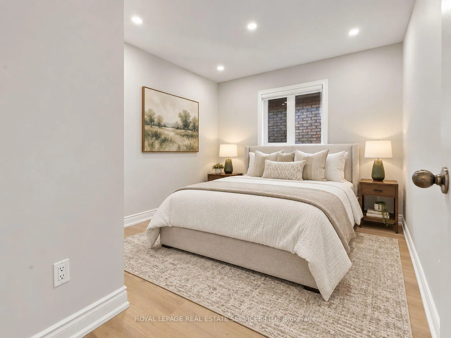 Photo 23 of 3396 Hayhurst Crescent, Oakville, Bronte — HOMEH