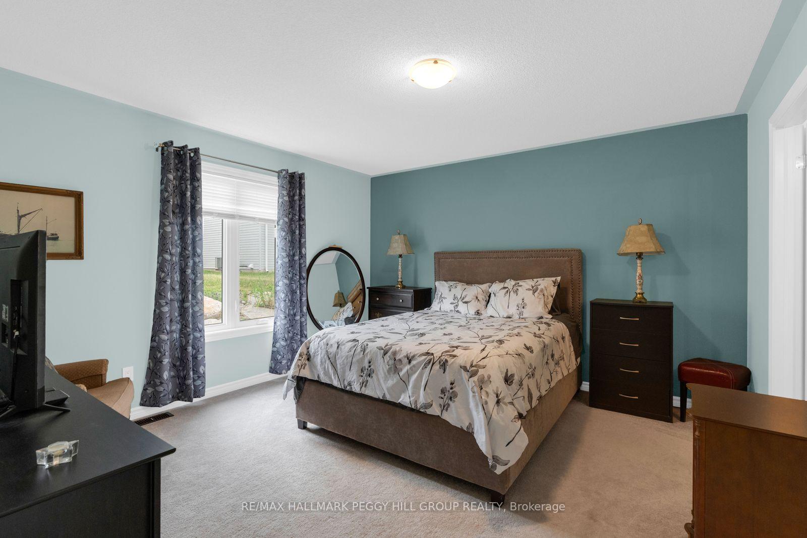 Photo 11 of 5 Sophie Lane, Ramara, Atherley — HOMEH