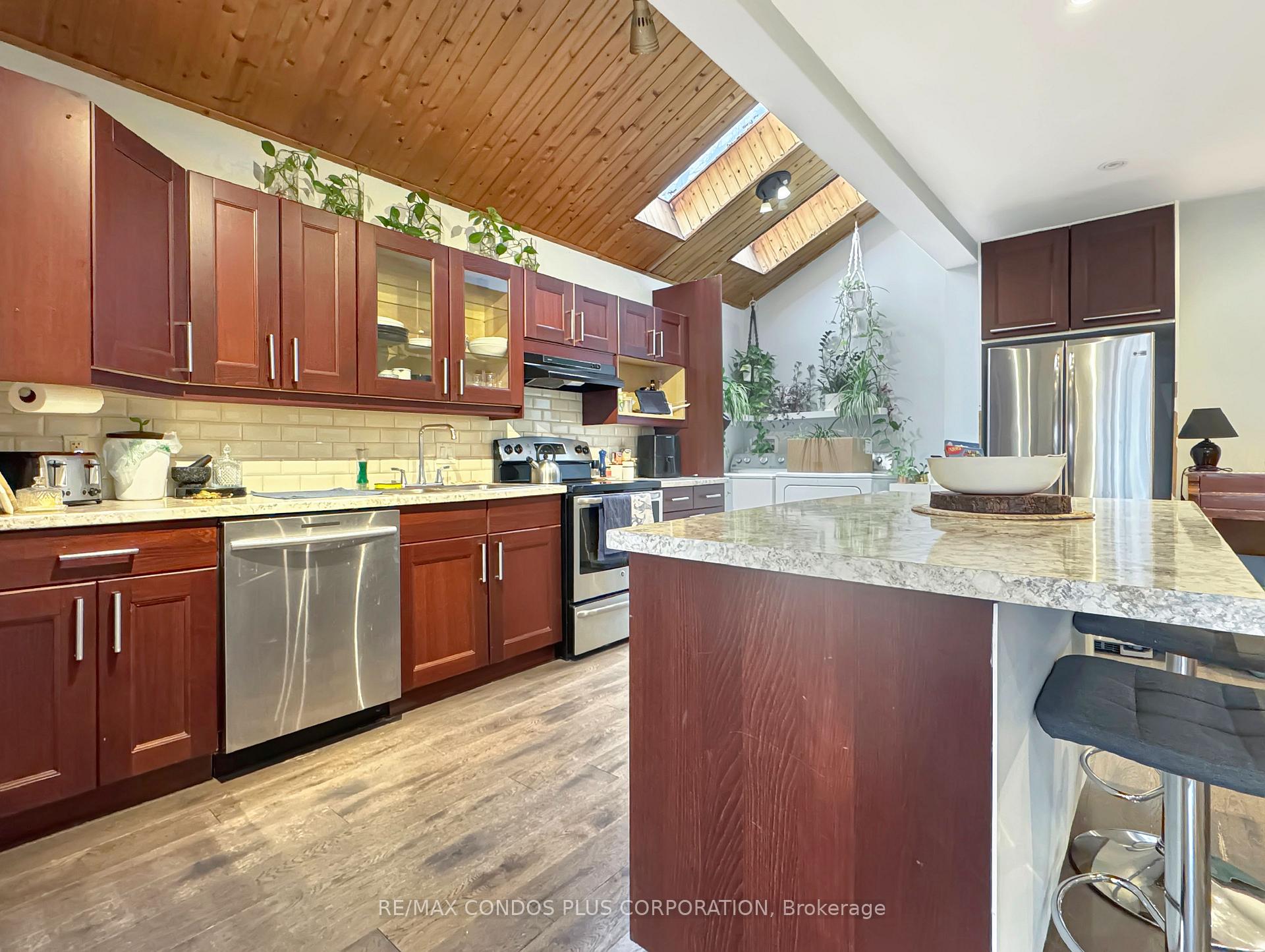 Photo 1 of 869 Beach Boulevard, Hamilton, Hamilton Beach — HOMEH