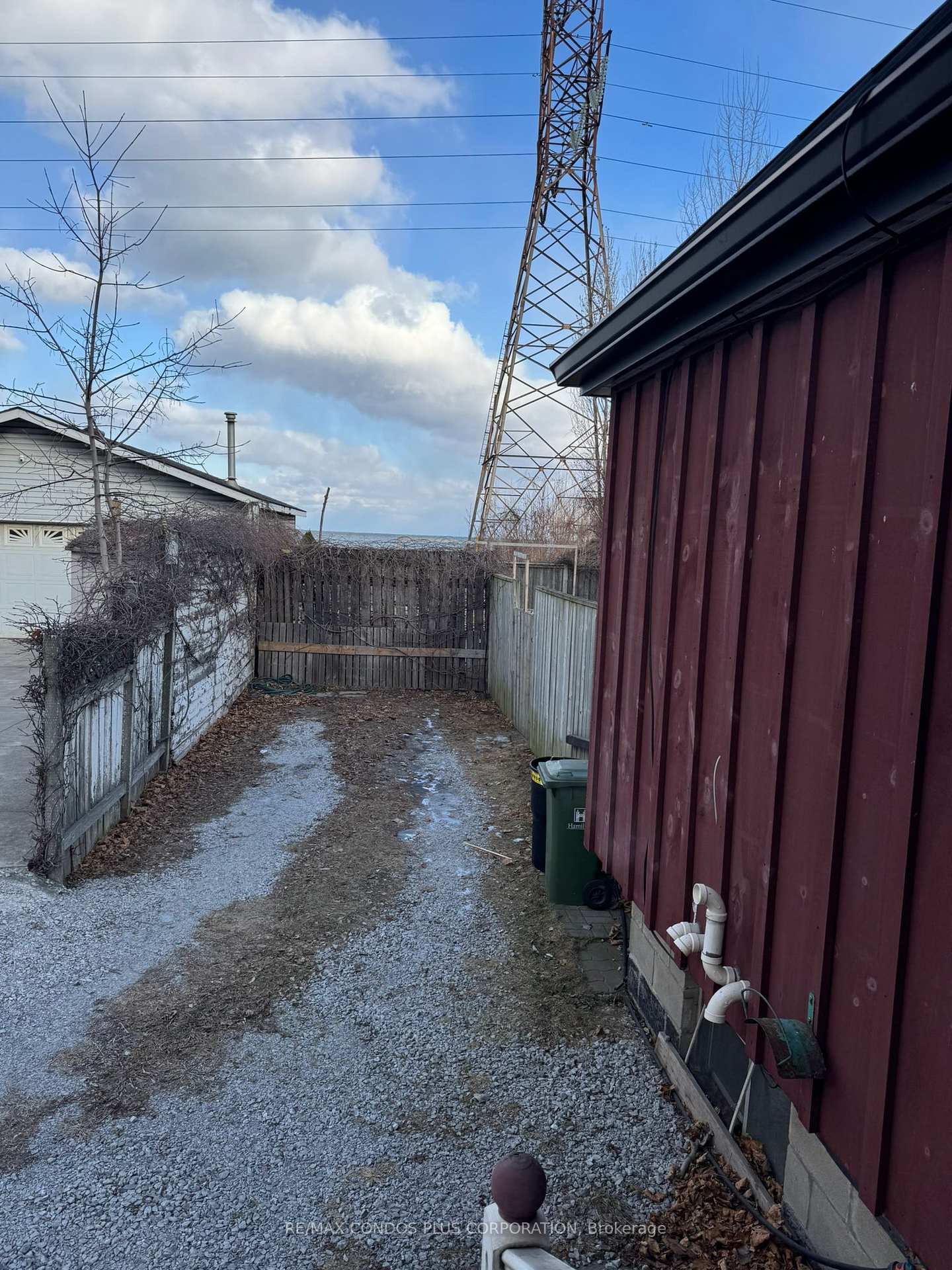 Photo 15 of 869 Beach Boulevard, Hamilton, Hamilton Beach — HOMEH