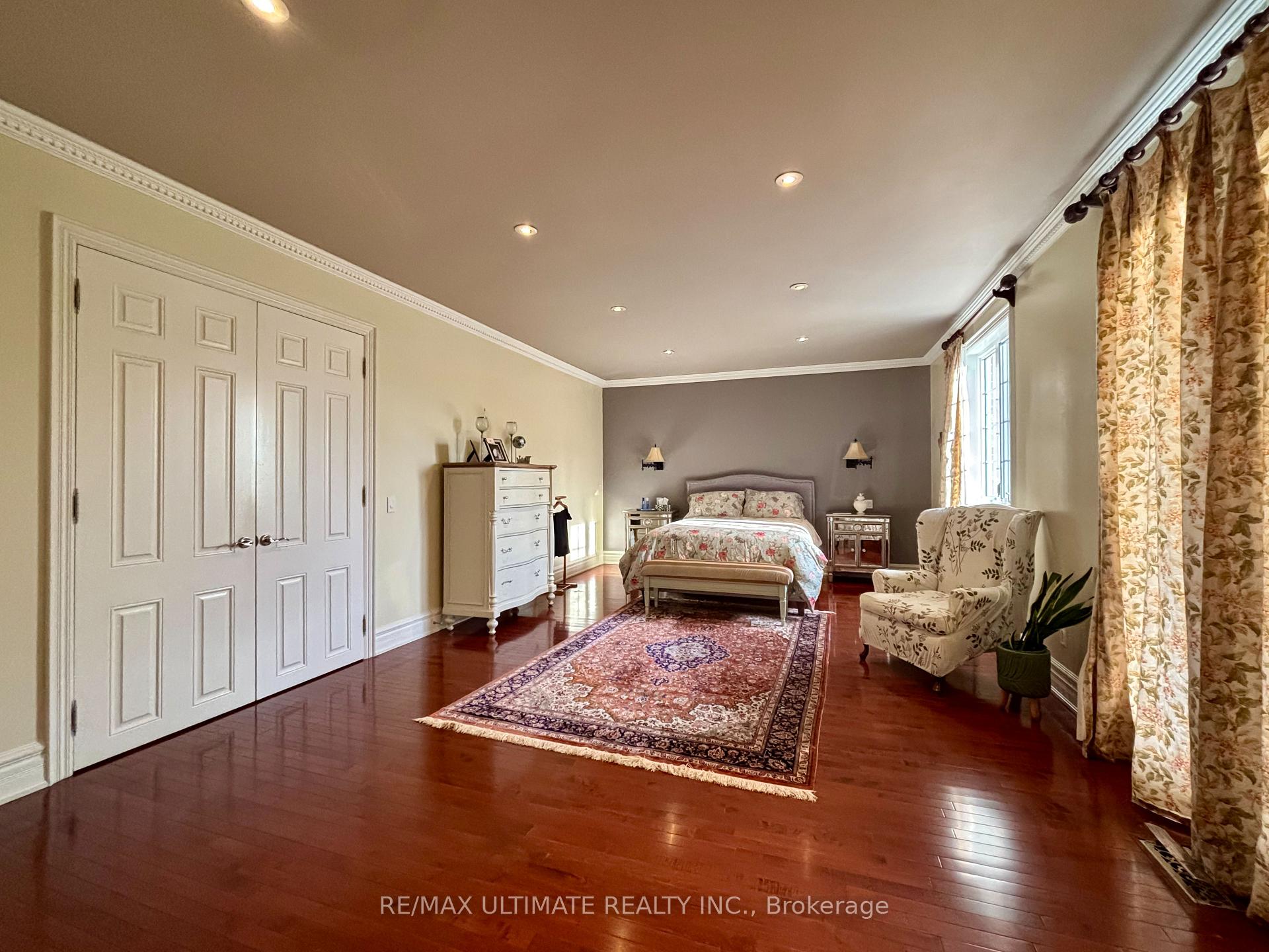Photo 27 of 38 Wilmar Road, Etobicoke, Islington-City Centre West — HOMEH