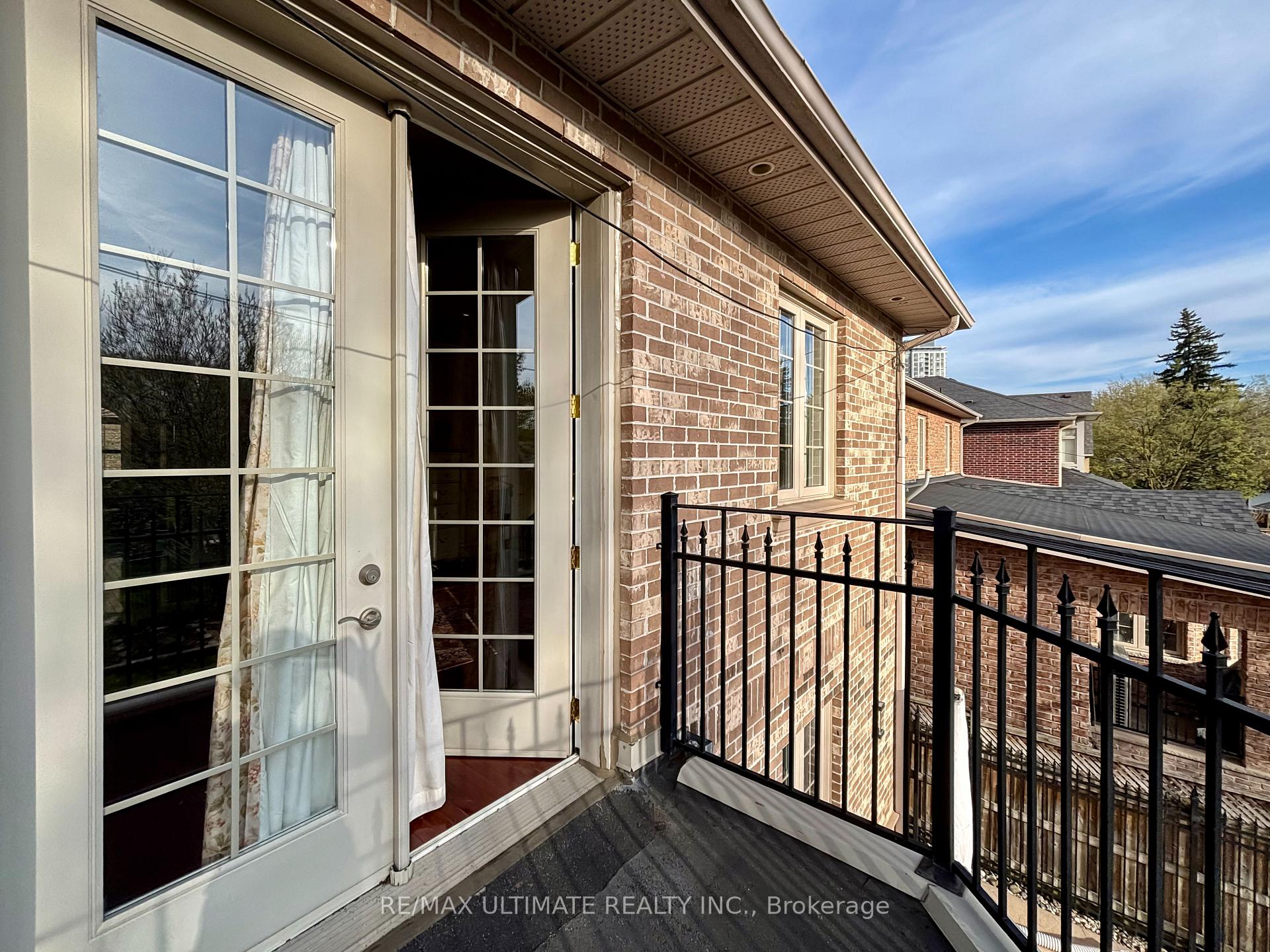 Photo 39 of 38 Wilmar Road, Etobicoke, Islington-City Centre West — HOMEH