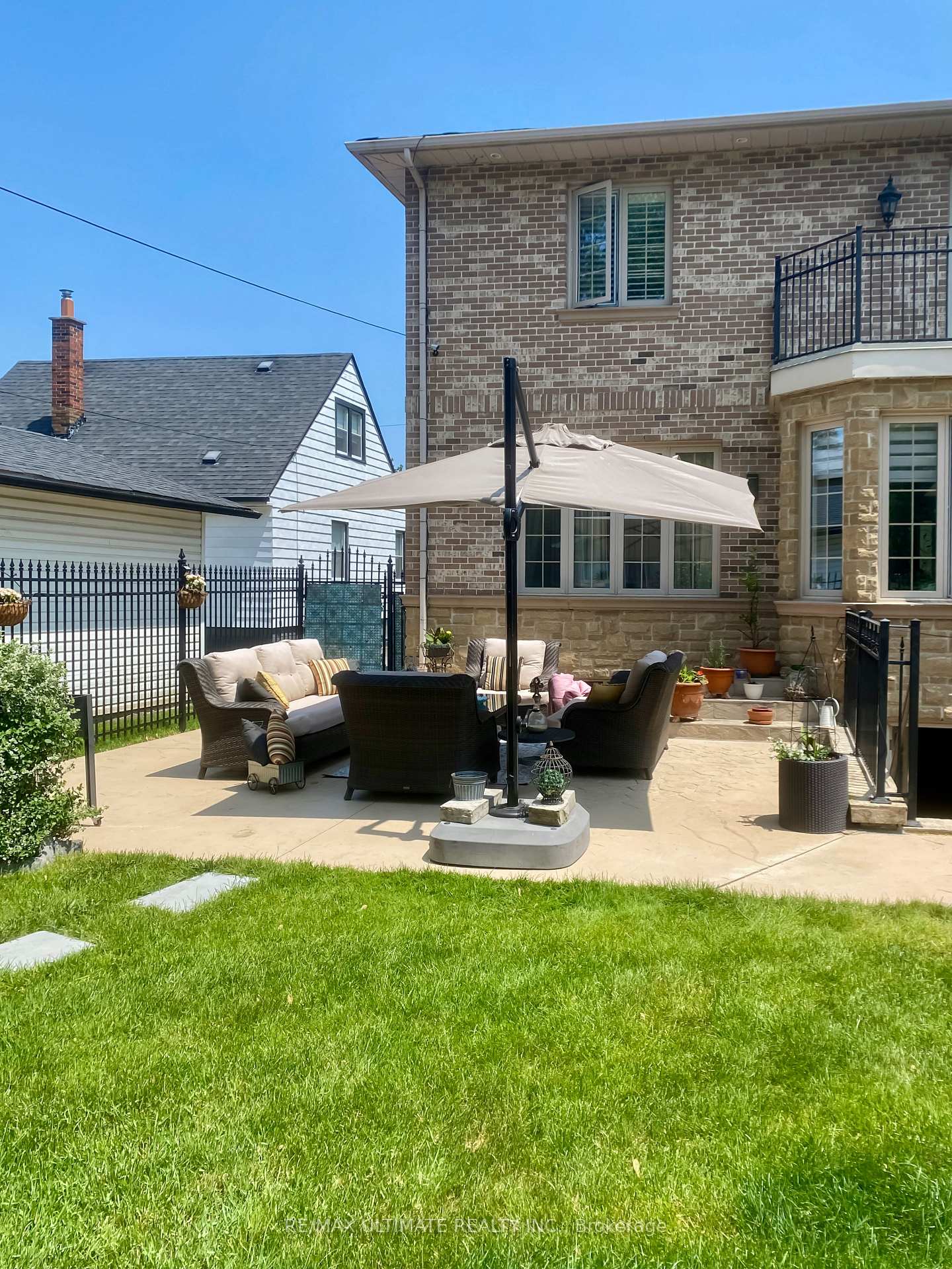 Photo 75 of 38 Wilmar Road, Etobicoke, Islington-City Centre West — HOMEH