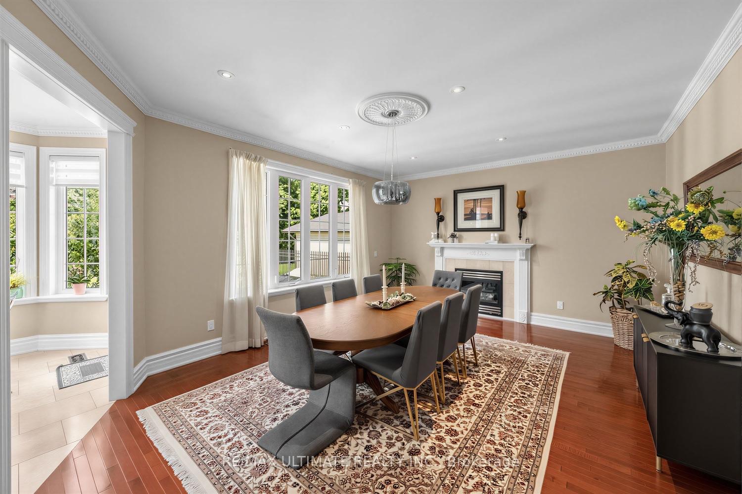 Photo 16 of 38 Wilmar Road, Etobicoke, Islington-City Centre West — HOMEH