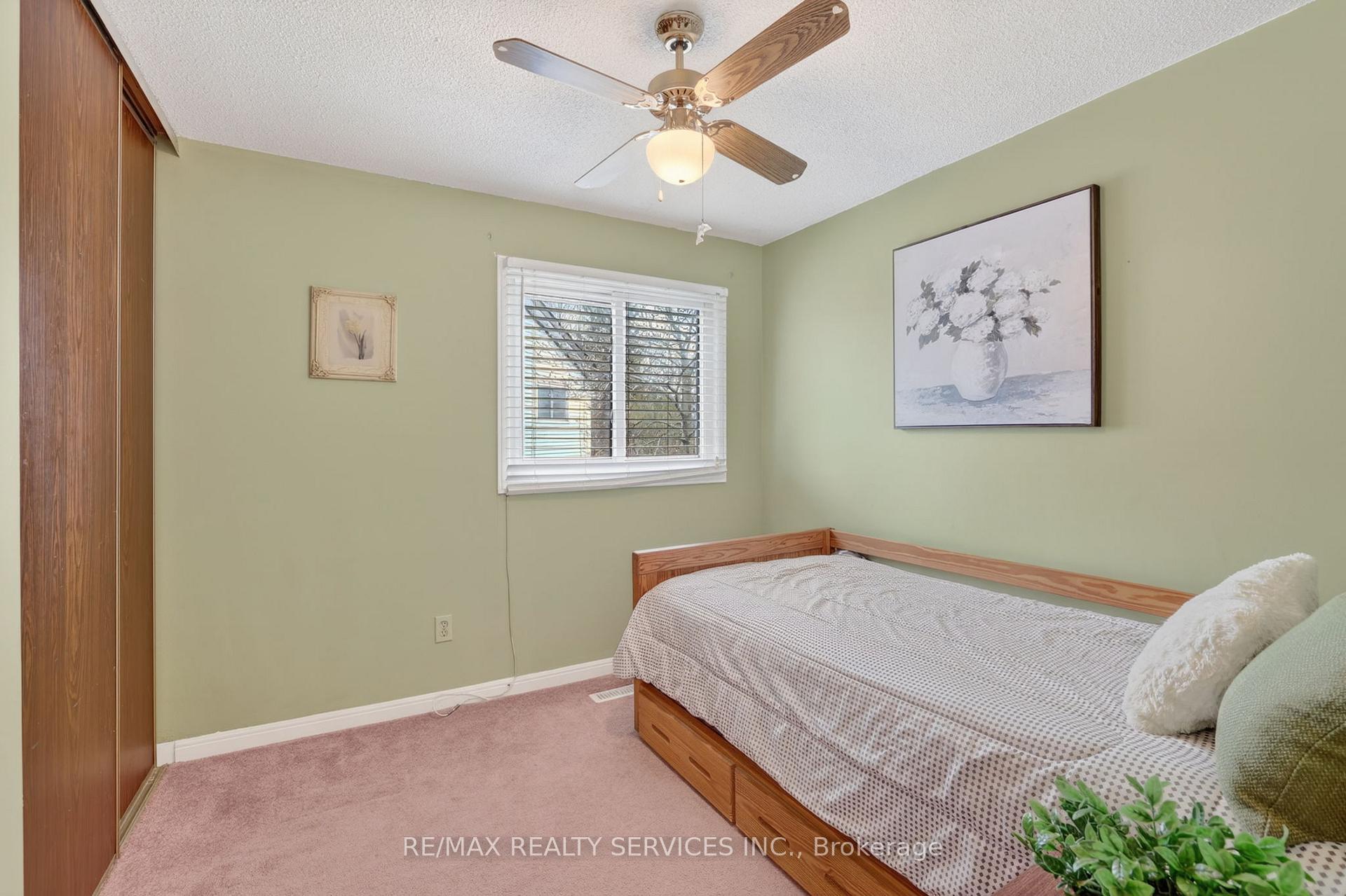 Photo 23 of 14 Brighton Place, Brampton, Heart Lake West — HOMEH