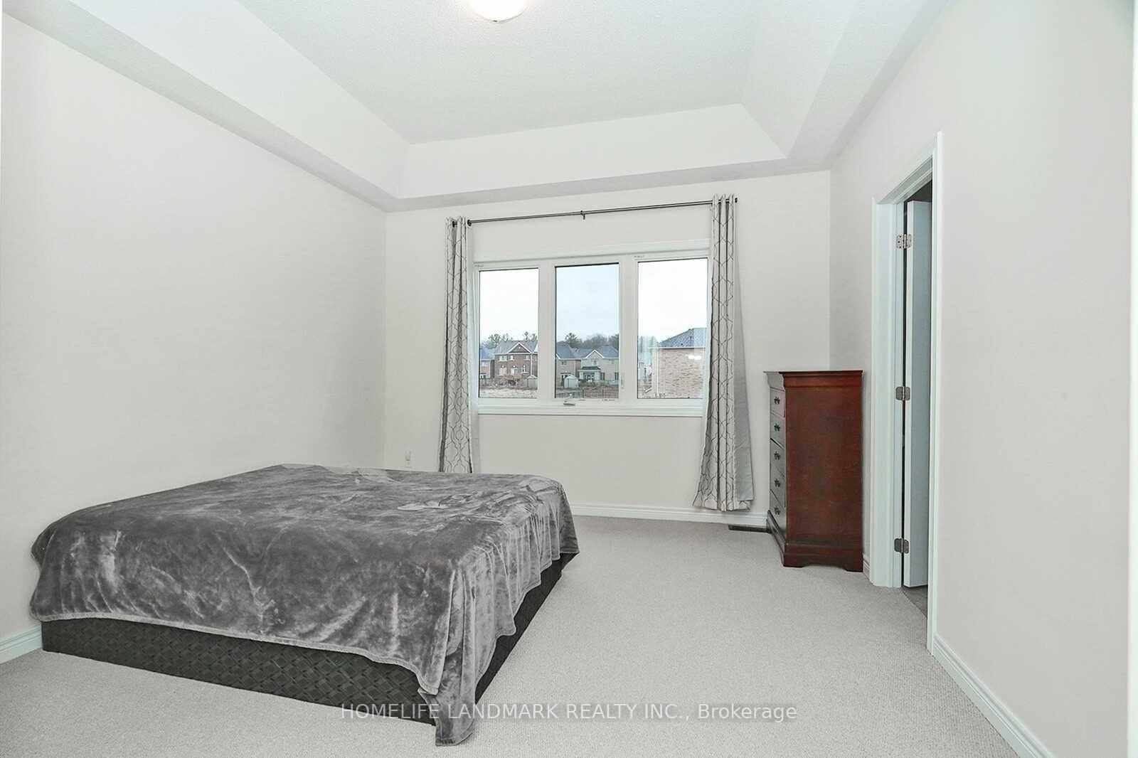 Photo 17 of 349 Hartwell Way, Aurora, Rural Aurora — HOMEH