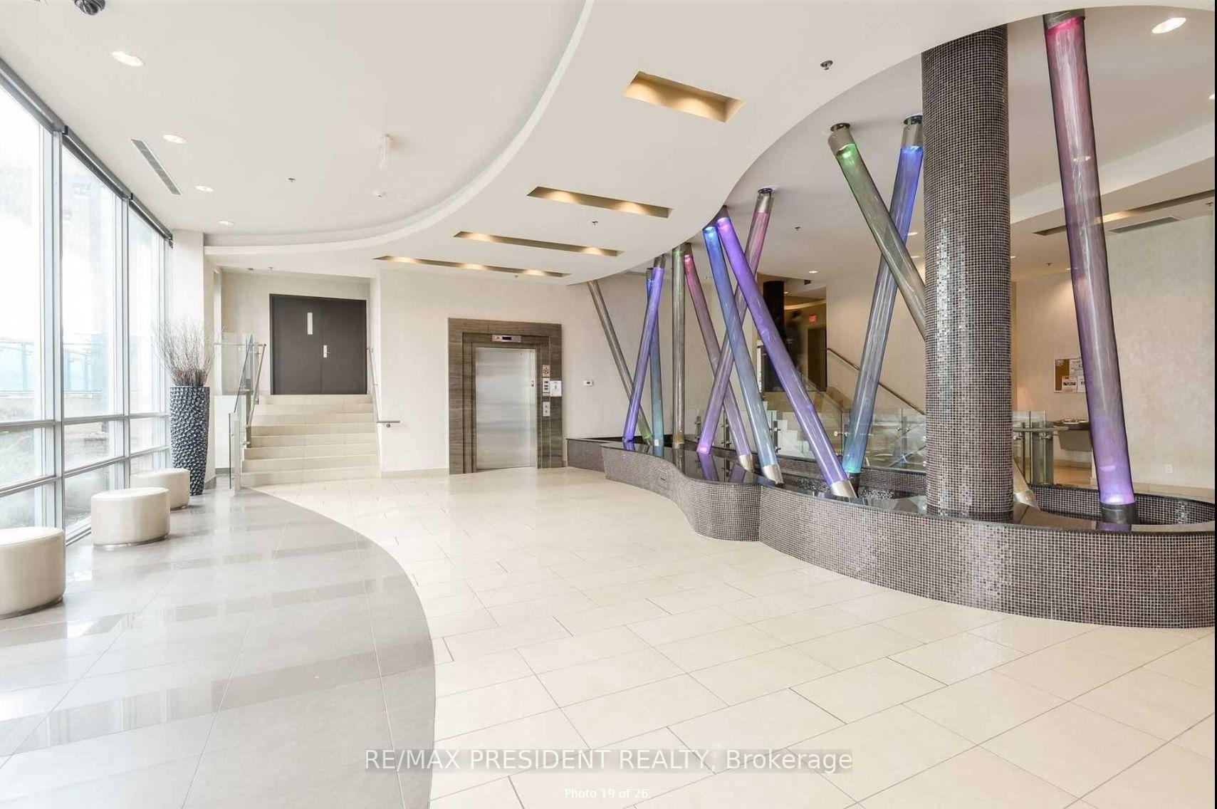 Photo 2 of Unit 1605, 90 Absolute Avenue, Mississauga, City Centre — HOMEH