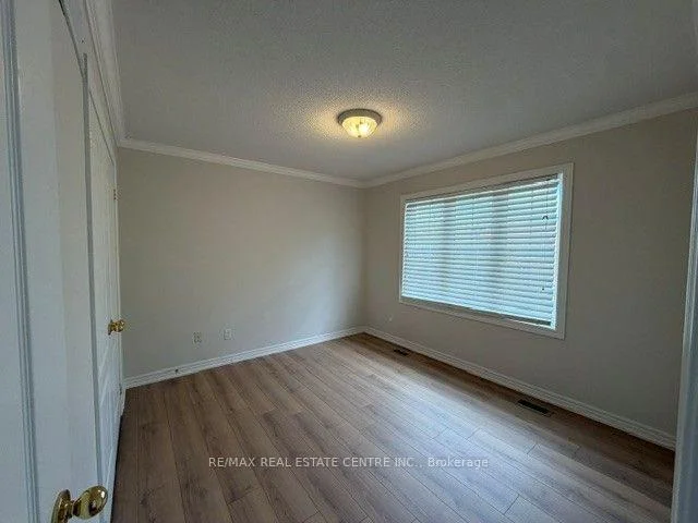 Photo 57 of 16 Panorama Way, Hamilton, Winona Park — HOMEH