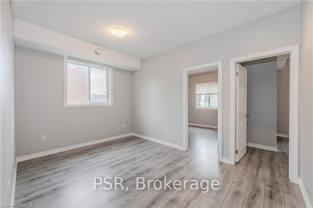 Photo 7 of Unit 3, 17 Mary Street, Waterloo, Uptown Waterloo/Westmount — HOMEH