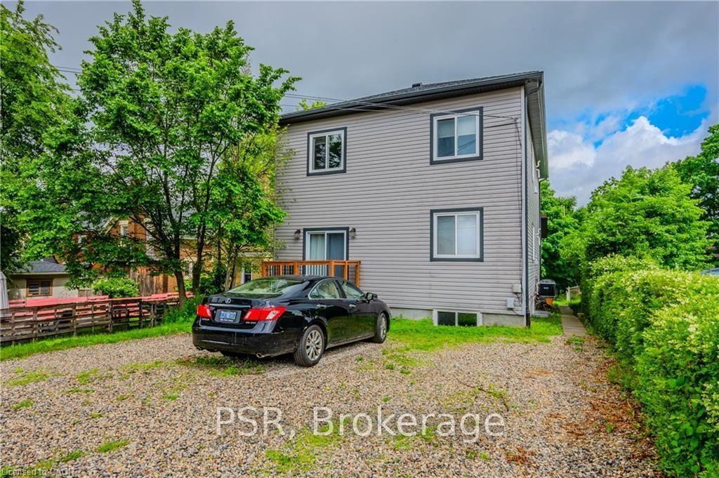 Photo 16 of Unit 3, 17 Mary Street, Waterloo, Uptown Waterloo/Westmount — HOMEH