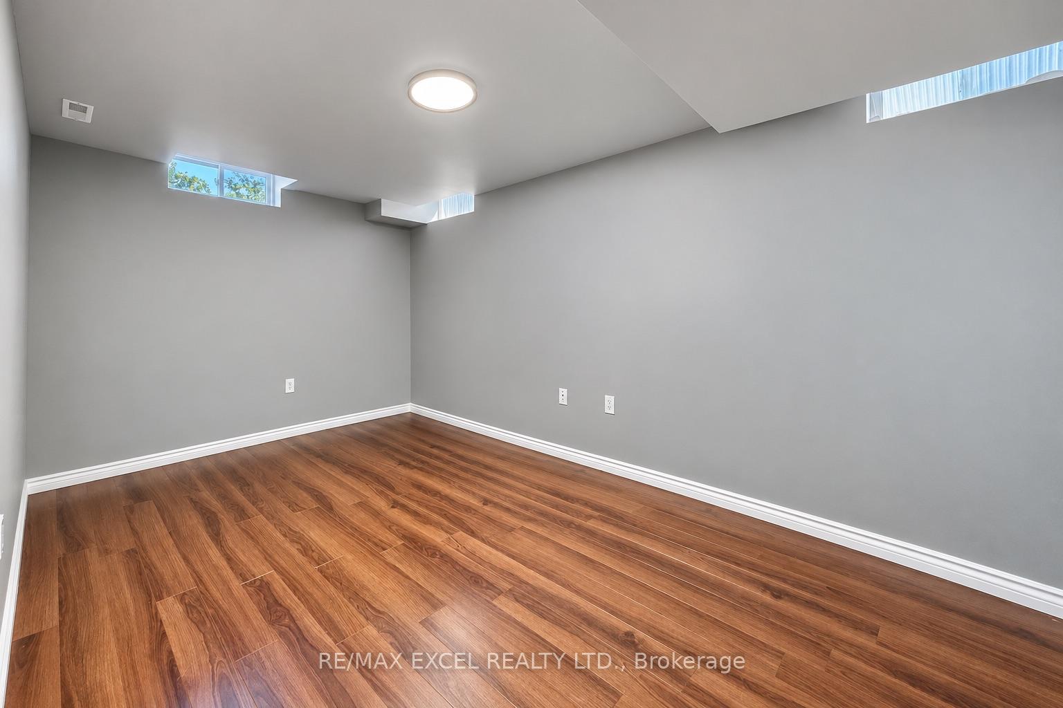 Photo 46 of 35 Stoneheath Crescent, Markham, Cachet — HOMEH