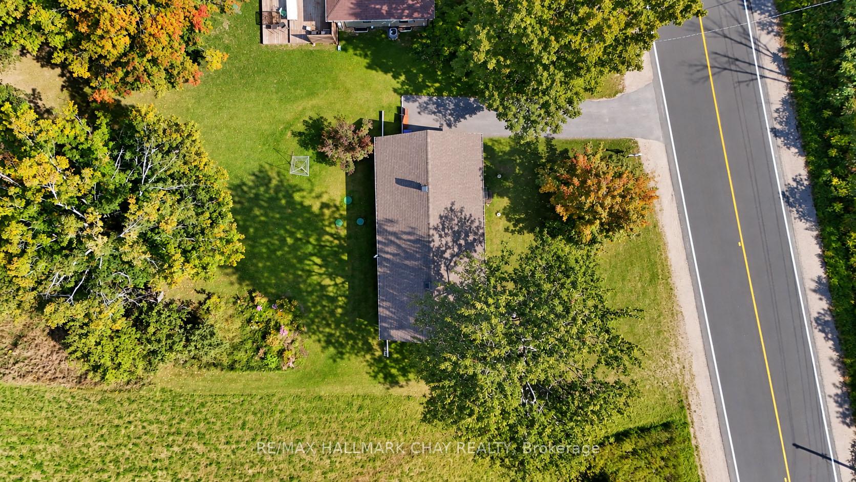 Photo 5 of 1402 Ridge Road E, Oro-Medonte, Rural Oro-Medonte — HOMEH