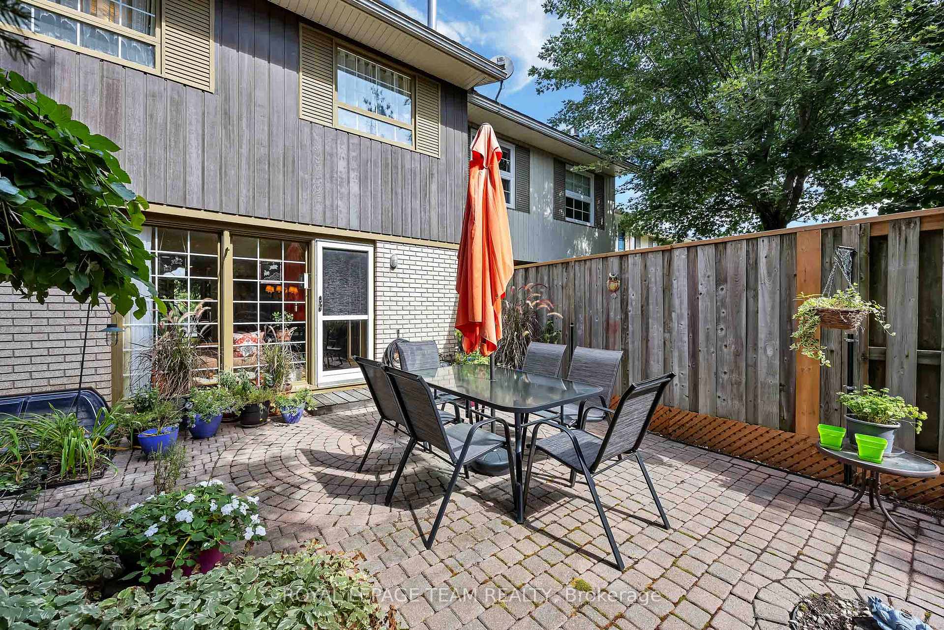 Photo 28 of 28 Monterey Drive, Ottawa, Leslie Park — HOMEH
