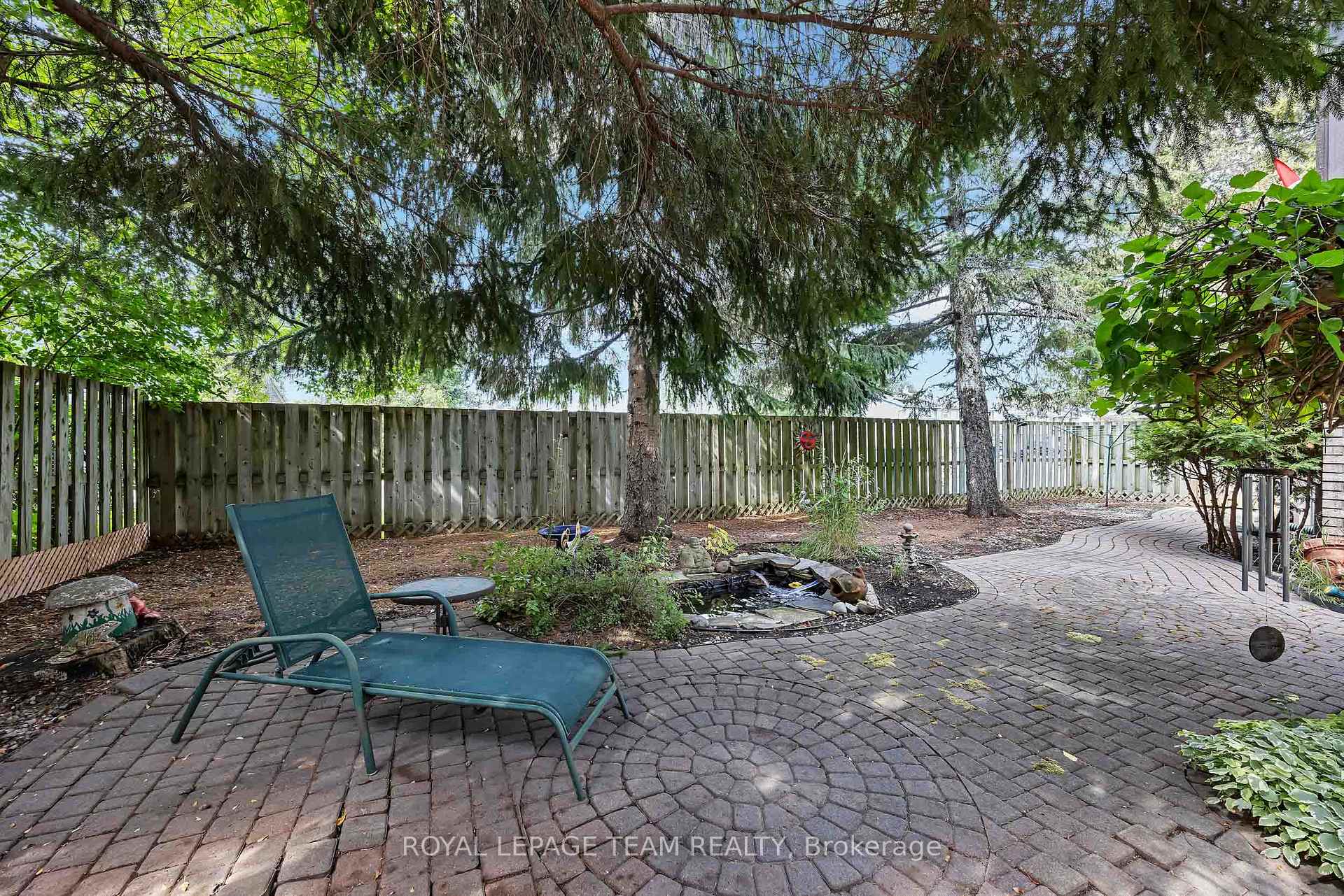 Photo 30 of 28 Monterey Drive, Ottawa, Leslie Park — HOMEH