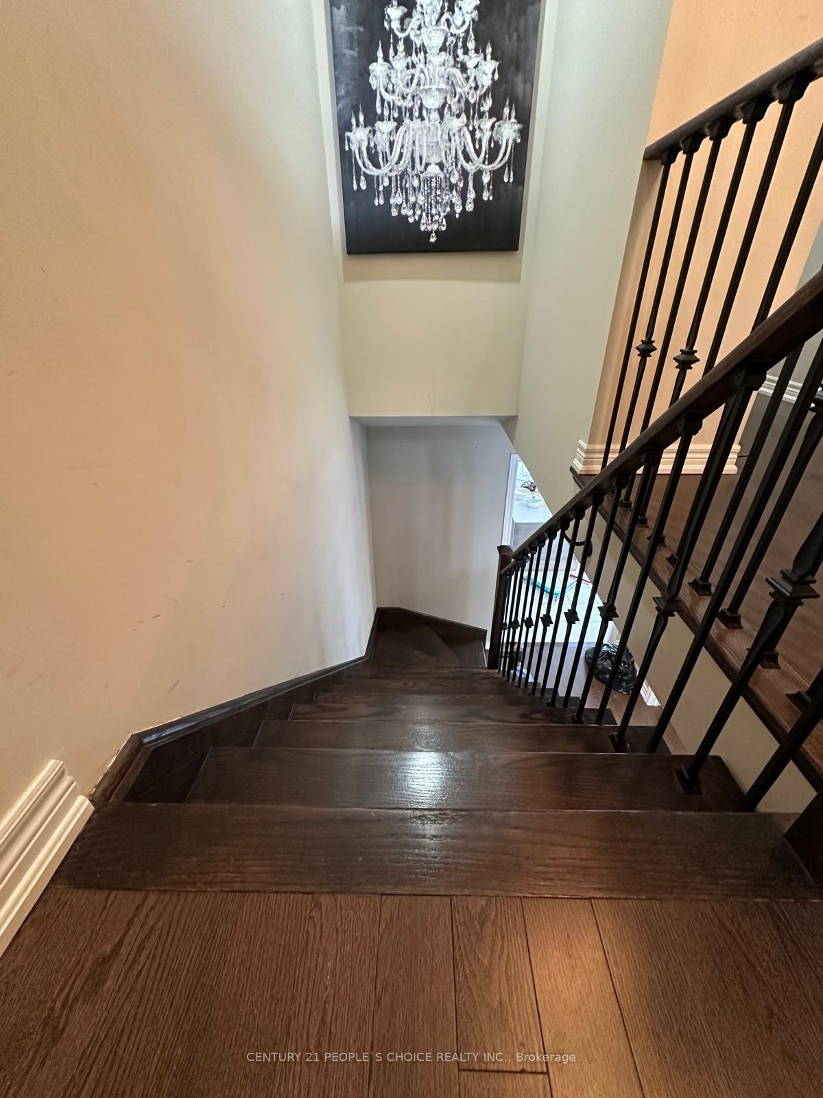 Photo 6 of Unit Upper, 70 Hogan Manor Drive, Brampton, Northwest Brampton — HOMEH