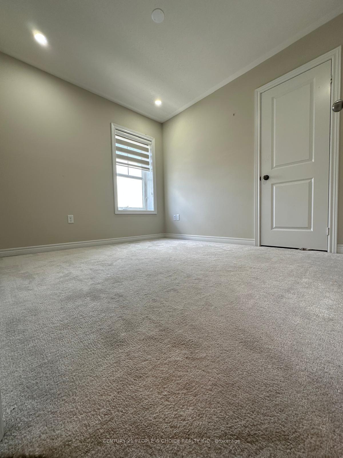 Photo 9 of Unit Upper, 70 Hogan Manor Drive, Brampton, Northwest Brampton — HOMEH