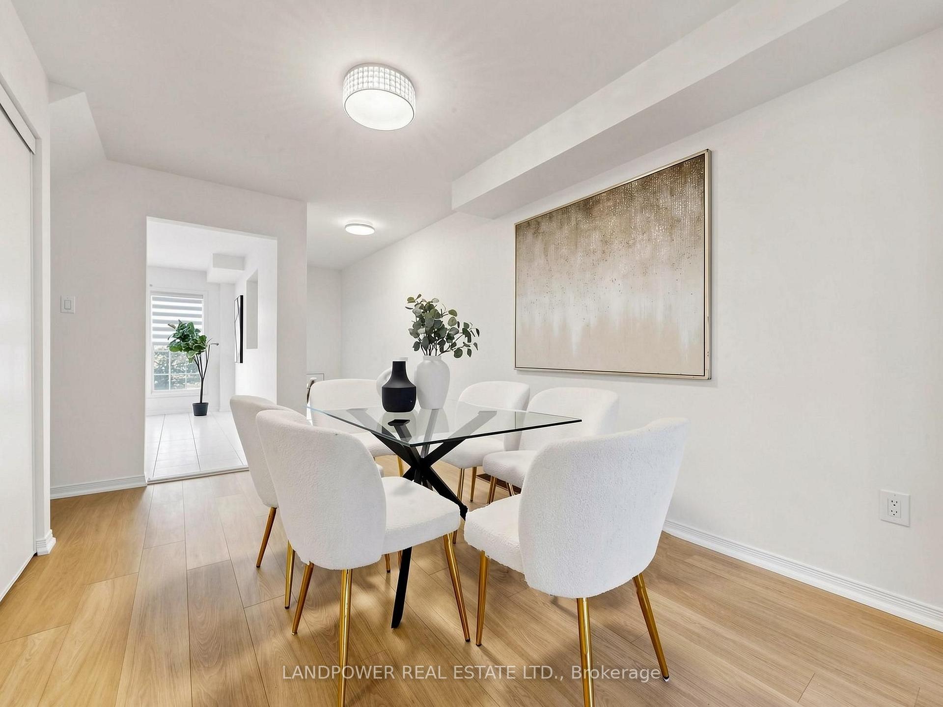 Photo 13 of 821 Sandhurst Circle, Scarborough, Agincourt North — HOMEH