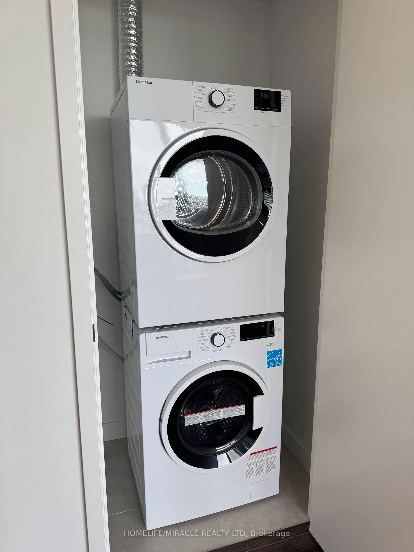 Photo 26 of Unit 5605, 448 Burnhamthorpe Road, Mississauga, City Centre — HOMEH
