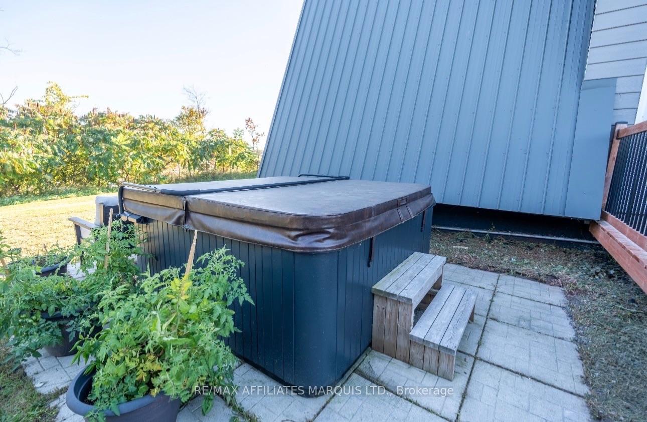 Photo 6 of 2150 Service Road, Cornwall, Cornwall — HOMEH