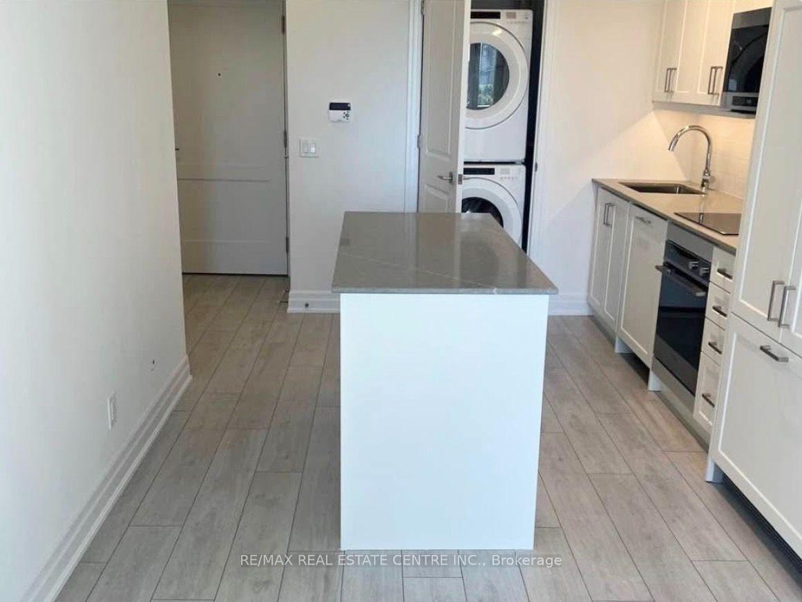 Photo 14 of Unit 605, 30 Elm Drive W, Mississauga, City Centre — HOMEH
