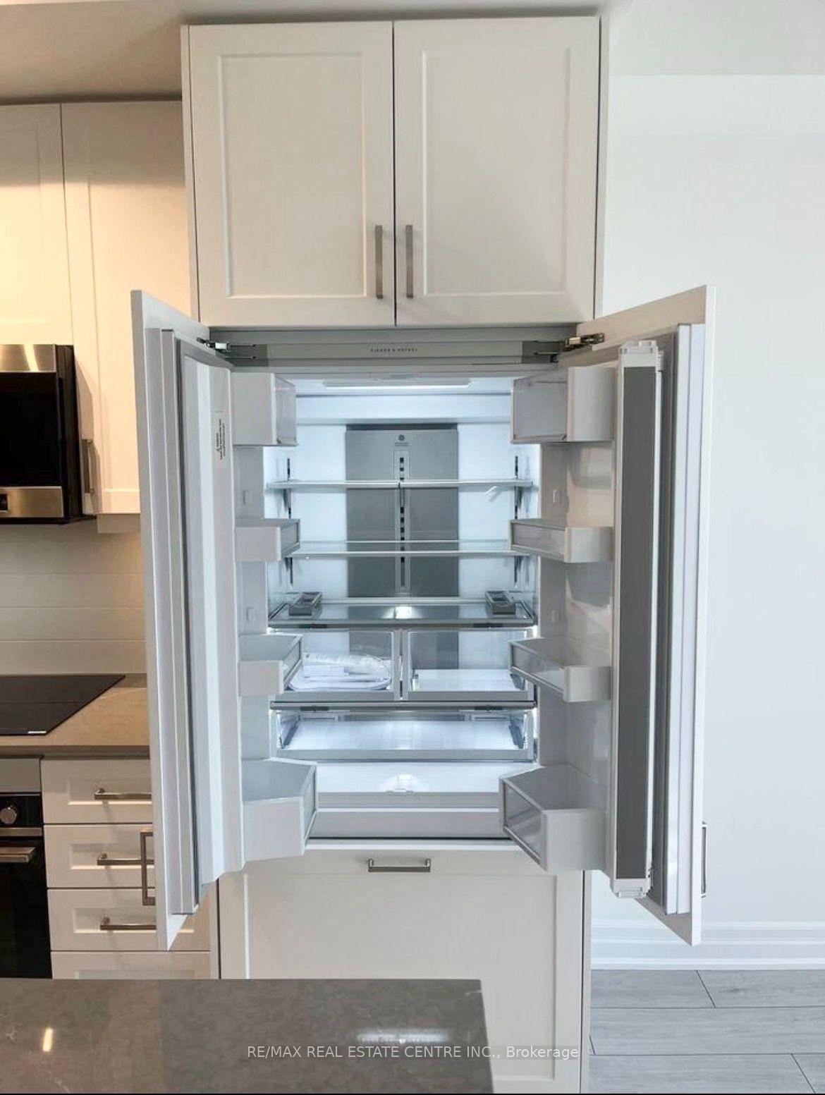 Photo 16 of Unit 605, 30 Elm Drive W, Mississauga, City Centre — HOMEH