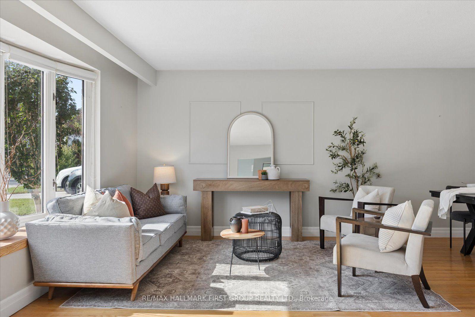 Photo 3 of 7 Archer Drive, Ajax, South East — HOMEH