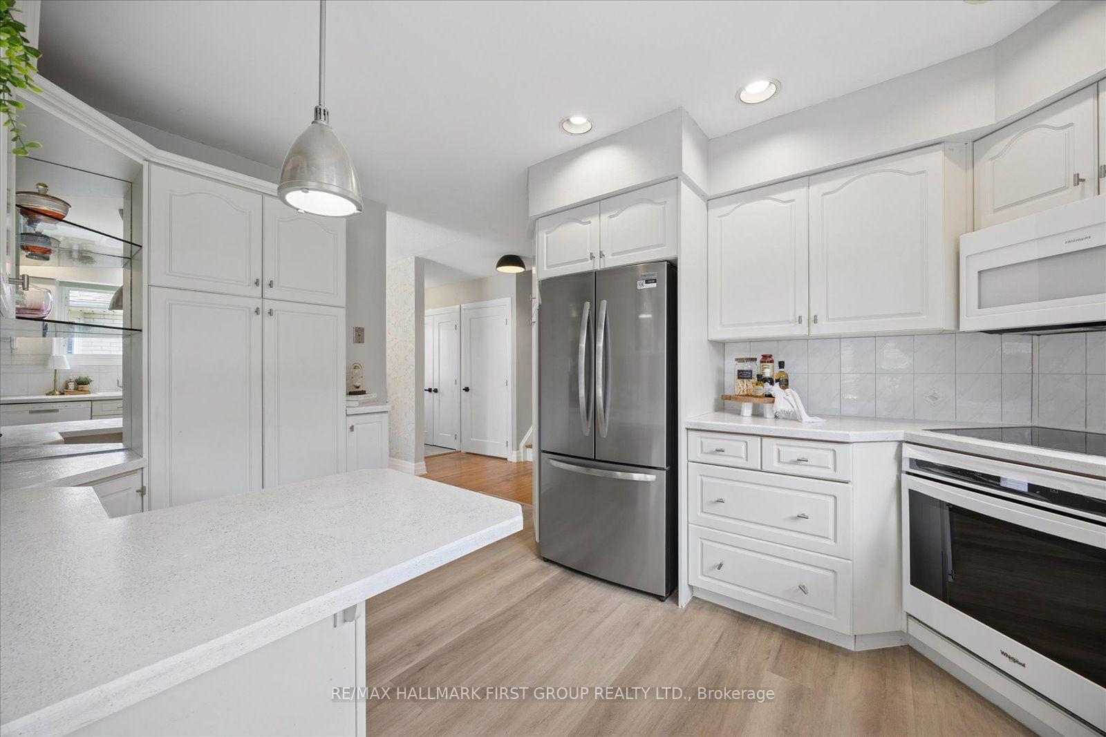 Photo 9 of 7 Archer Drive, Ajax, South East — HOMEH