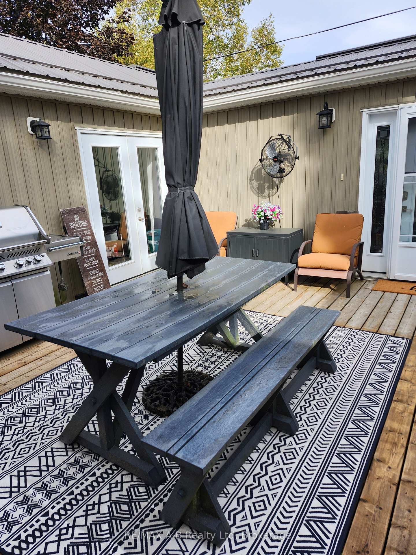 Photo 12 of 195 Cedar Road, Perth East, Crystal Lake — HOMEH