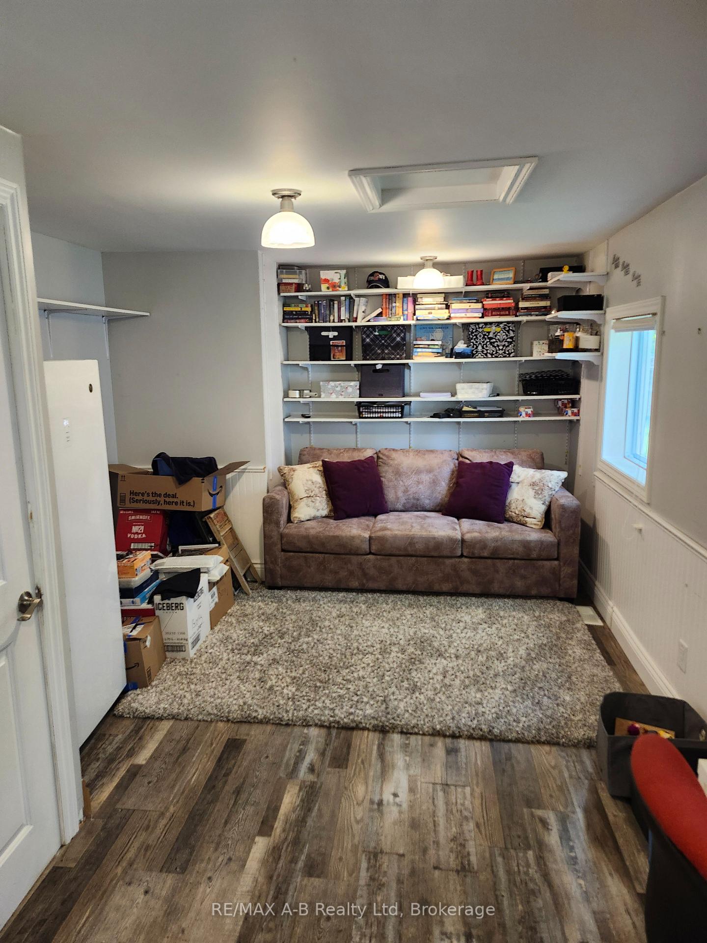 Photo 21 of 195 Cedar Road, Perth East, Crystal Lake — HOMEH