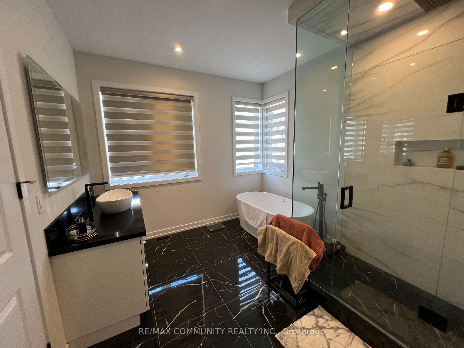 Photo 13 of Unit 39, 400 Finch Avenue, Pickering, Rouge Park — HOMEH