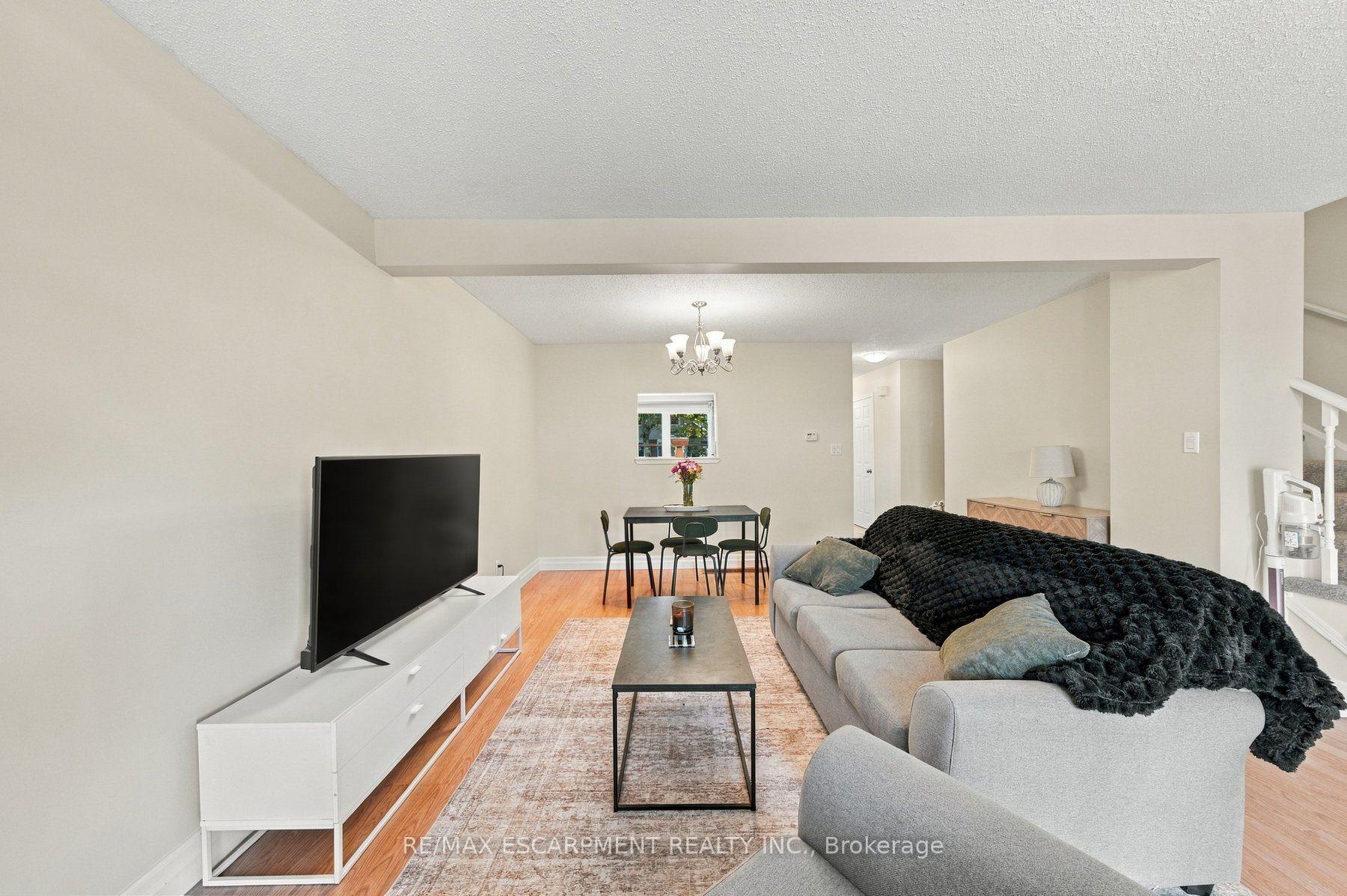 Photo 9 of Unit 47, 55 Kerman Avenue, Grimsby, Grimsby West — HOMEH