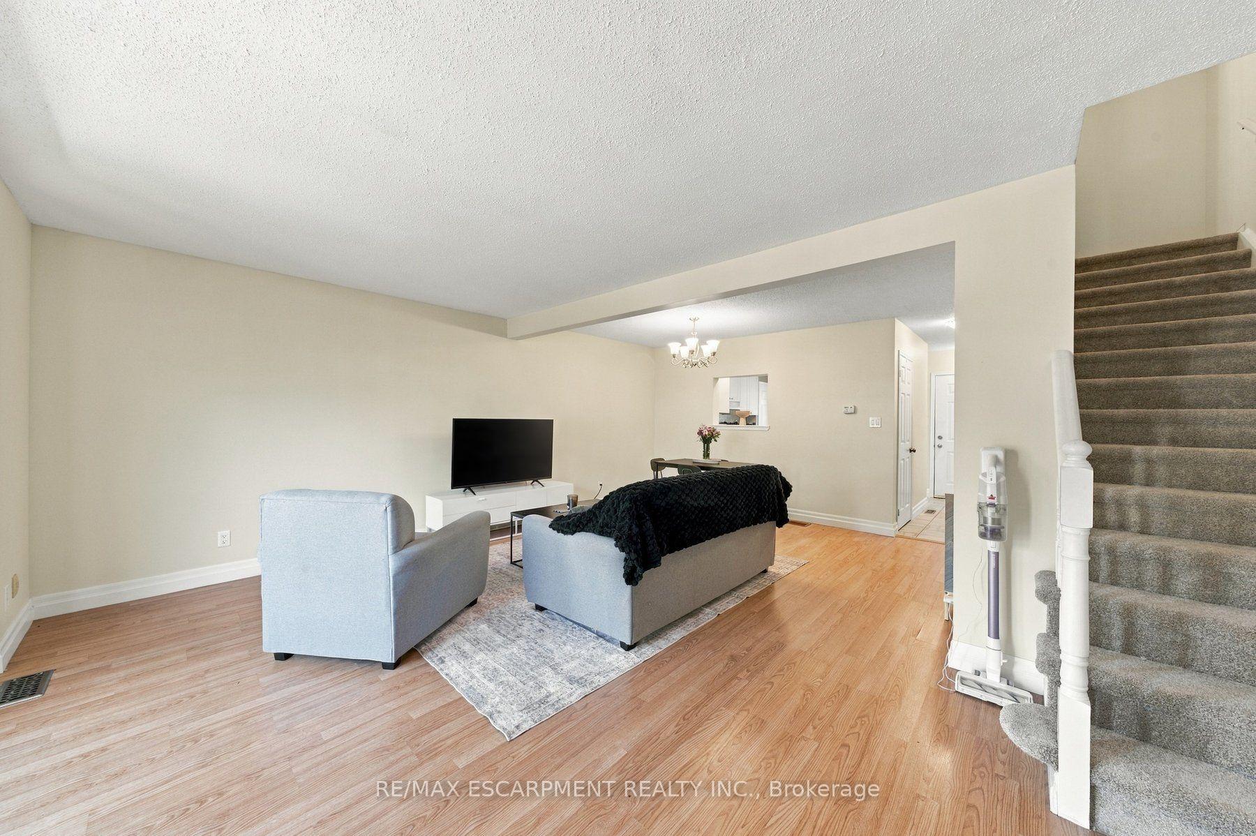 Photo 13 of Unit 47, 55 Kerman Avenue, Grimsby, Grimsby West — HOMEH