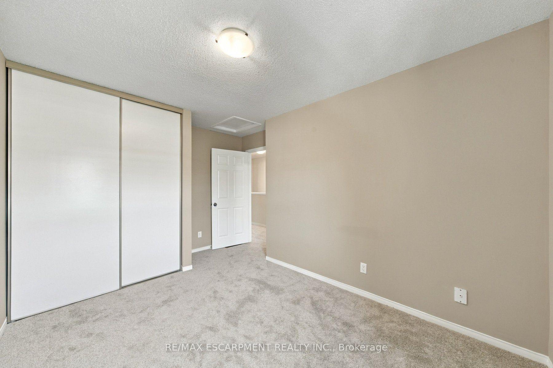 Photo 21 of Unit 47, 55 Kerman Avenue, Grimsby, Grimsby West — HOMEH