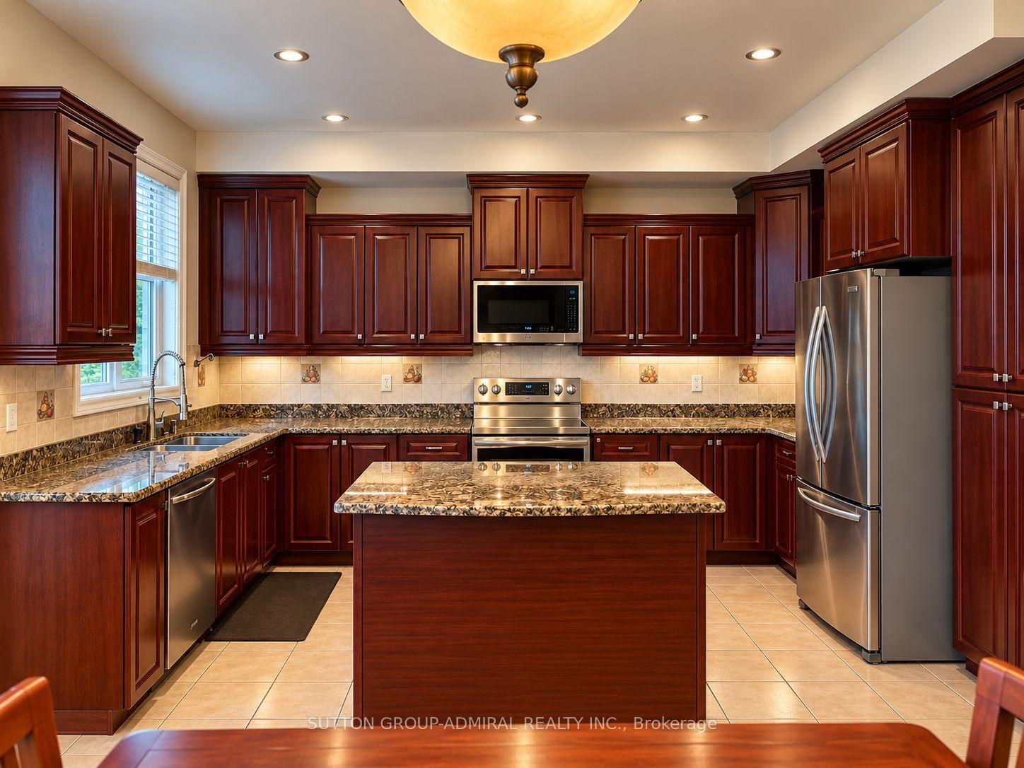 Photo 10 of 2323 Falling Green Drive, Oakville, Westmount — HOMEH