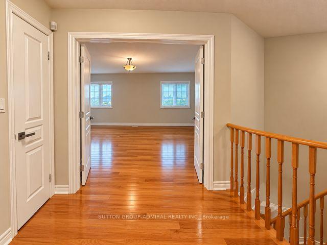 Photo 20 of 2323 Falling Green Drive, Oakville, Westmount — HOMEH