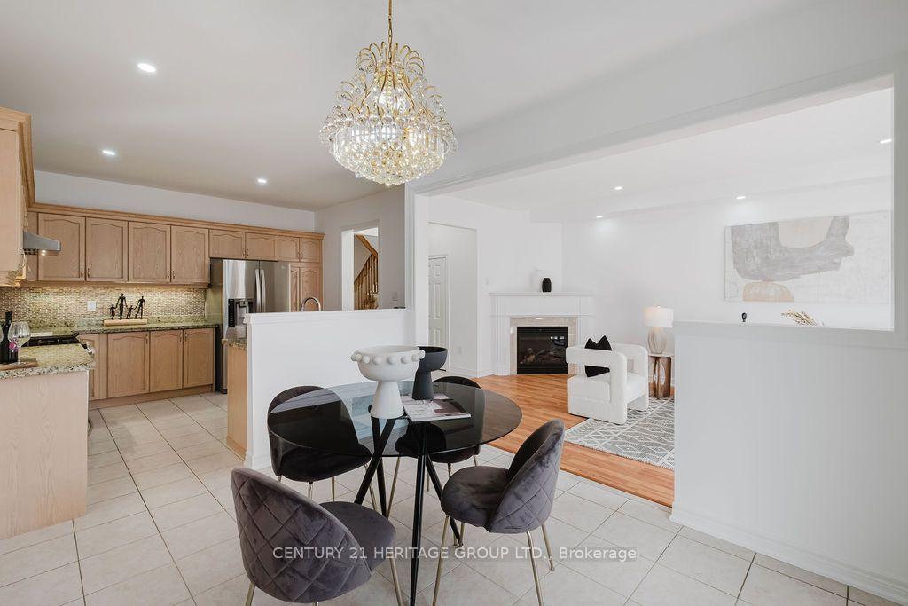 Photo 22 of 17 Wildmoor Street, Markham, Cornell — HOMEH