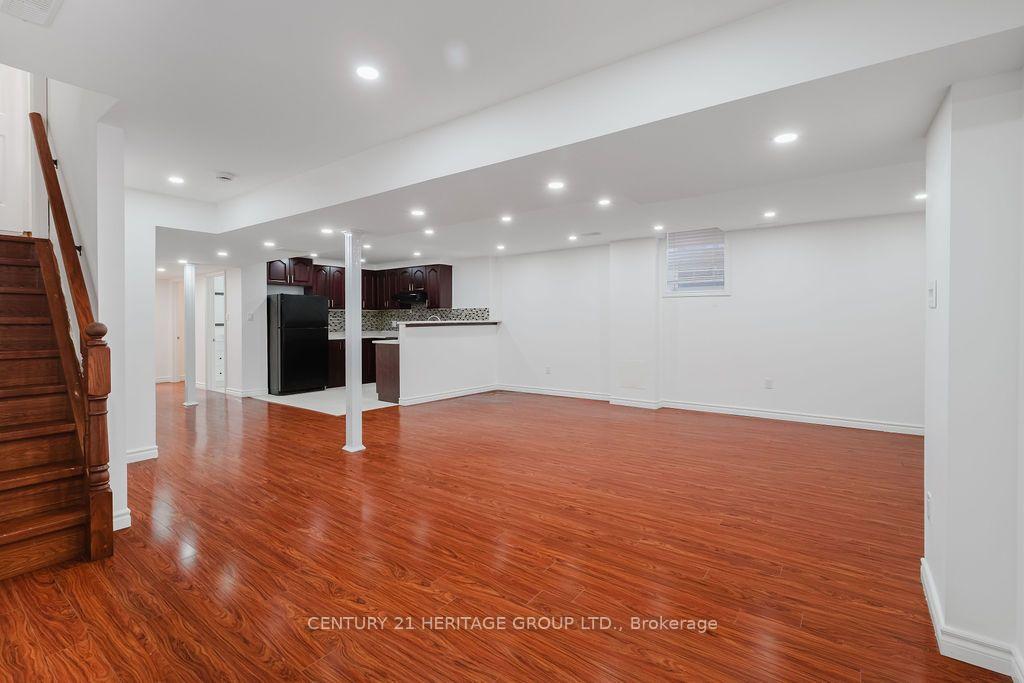 Photo 42 of 17 Wildmoor Street, Markham, Cornell — HOMEH