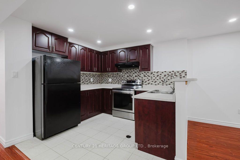 Photo 44 of 17 Wildmoor Street, Markham, Cornell — HOMEH